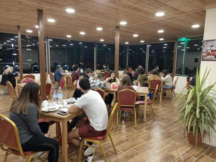 Petra Cabin Hostel 와디무사 외부 사진