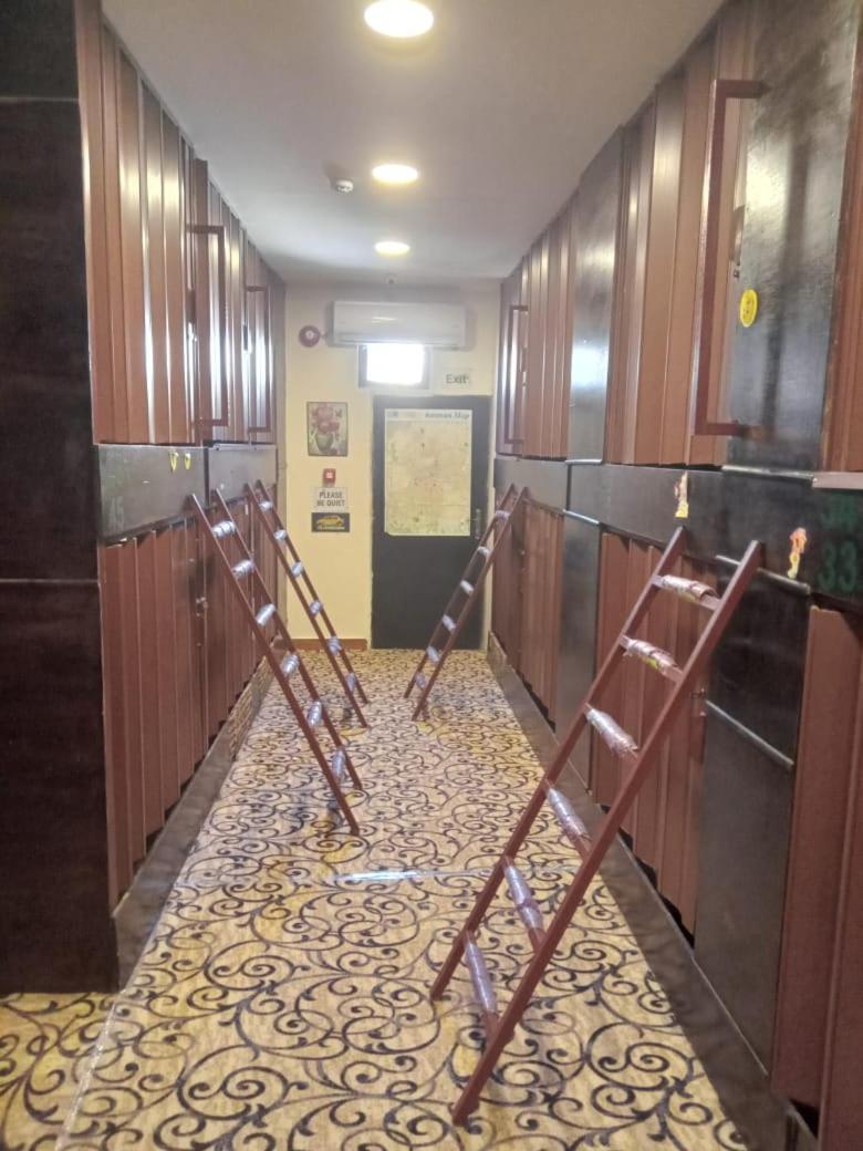 Petra Cabin Hostel 와디무사 외부 사진